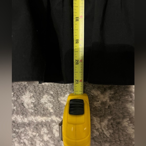 Black Ruffled Sleeveless Top size XLPetite (F125) - Picture 9 of 9